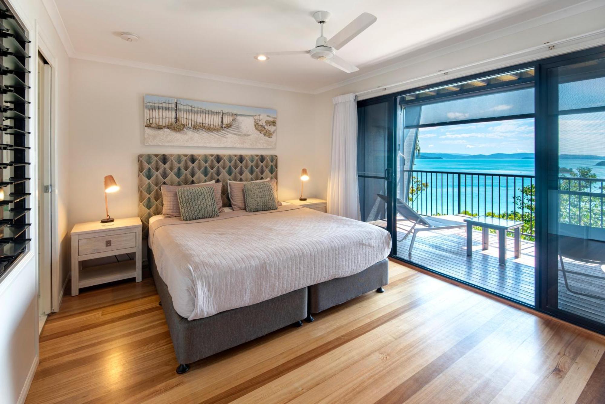 Stunning Panorama Apartments Hamilton Island Bagian luar foto