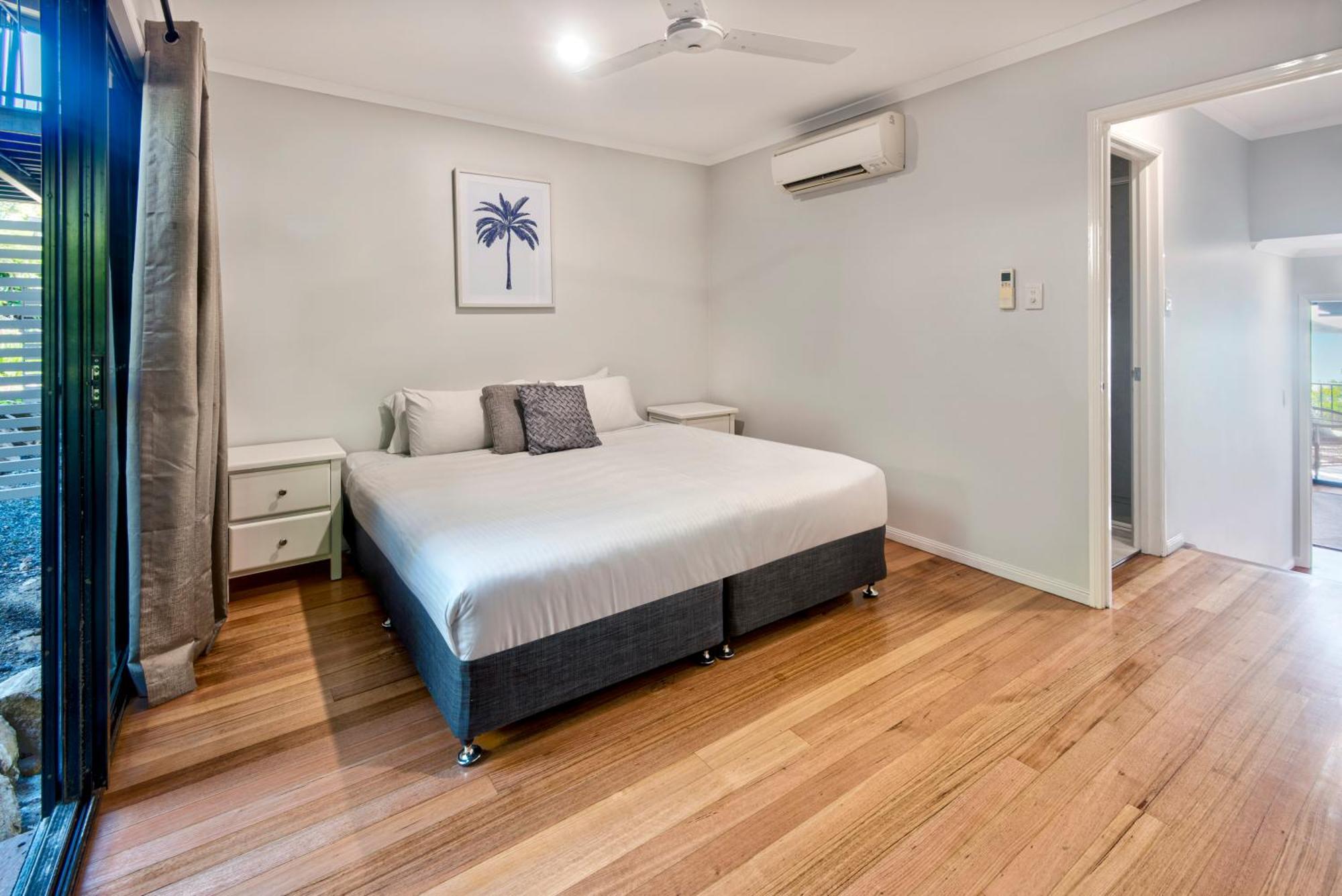 Stunning Panorama Apartments Hamilton Island Bagian luar foto